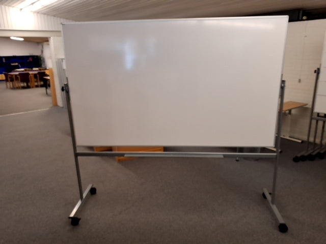 WhiteBoard på hjul - 8011